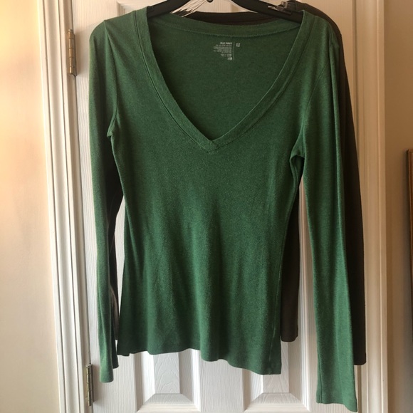 Old Navy Shirts, Lot of 5 - Picture 7 of 8